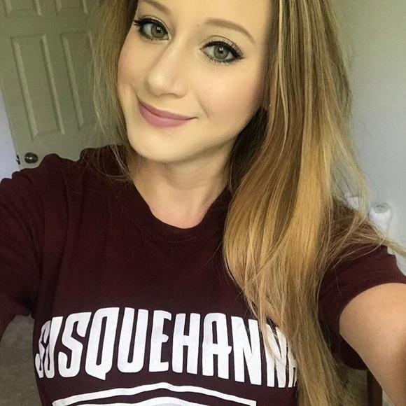 Meet your Posher, Kathleen - Picture 1 of 6